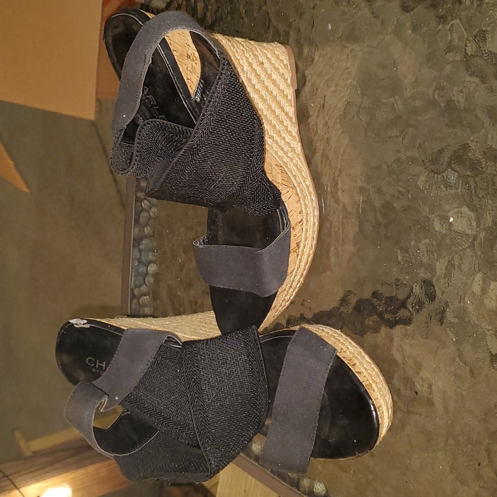 Charles Black Elastic Strap Wedge